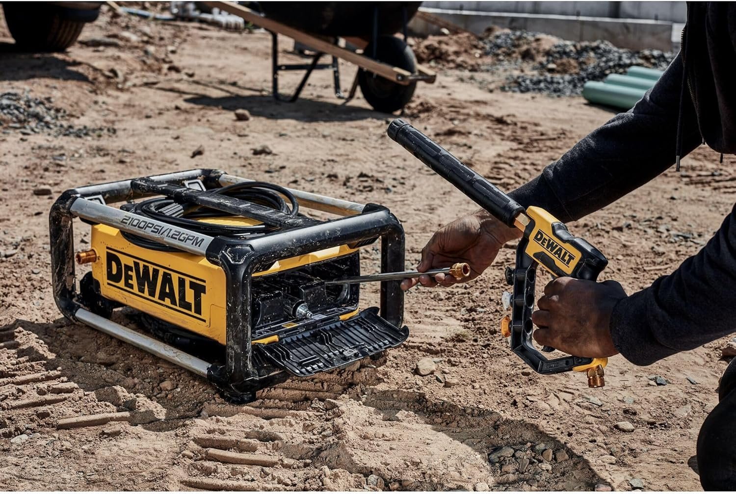 dewalt electric pressure washer, 2100 psi, jobsite power washer (dwpw2100) yellow dewalt electric pressure washer, 2100 psi, jobsite power washer (dwpw2100) yellow