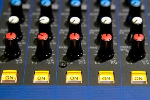 yamaha mg16xu 16 inputs 6 bus mixers with effects yamaha mg16xu 16 inputs 6 bus mixers with effects
