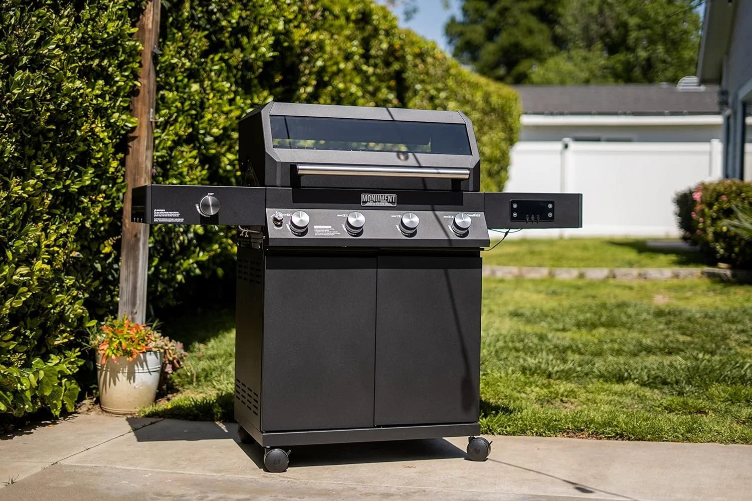 monument grills denali 425 black smart tech propane gas grills monument grills denali 425 black smart tech propane gas grills